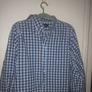 Johnny O Plaid Ling Sleeve Button Down